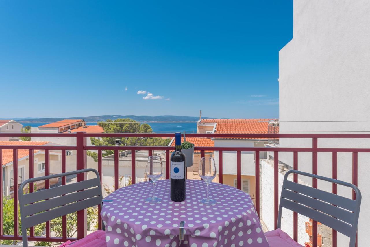 Apartmani Franko Baska Voda Luaran gambar