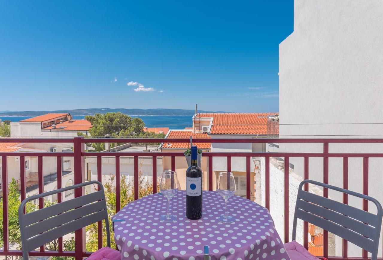Apartmani Franko Baska Voda Luaran gambar