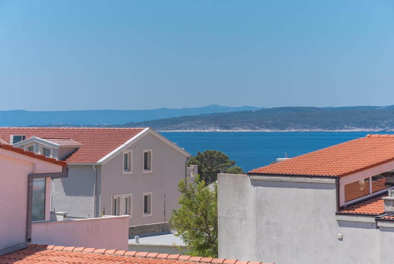 Apartmani Franko Baska Voda Luaran gambar