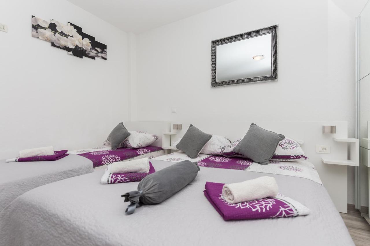 Apartmani Franko Baska Voda Luaran gambar