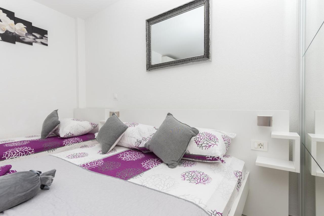 Apartmani Franko Baska Voda Luaran gambar