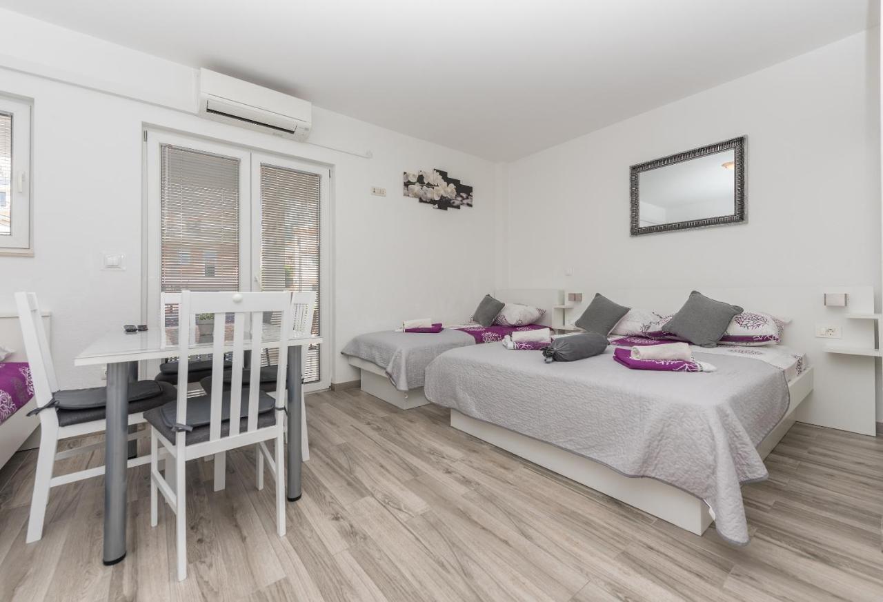 Apartmani Franko Baska Voda Luaran gambar