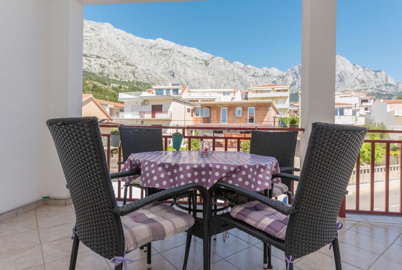 Apartmani Franko Baska Voda Luaran gambar